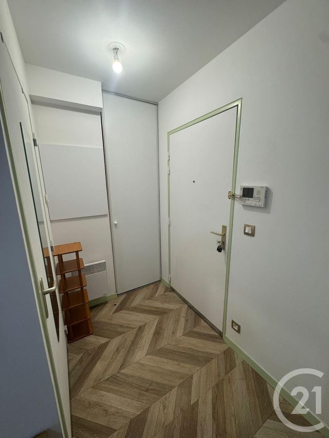 Appartement Studio &agrave; louer - 1 pi&egrave;ce - 27,57 m2 - Bretigny Sur Orge - 91 - ILE-DE-FRANCE