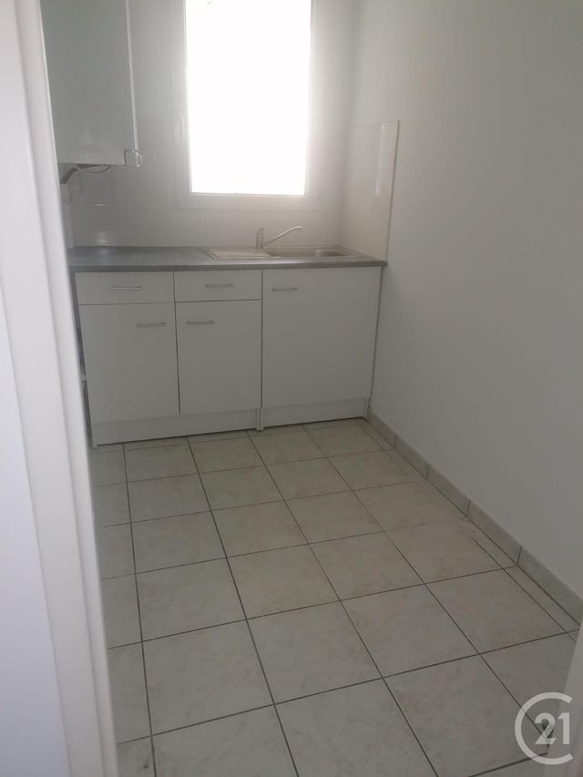 Appartement F2 &agrave; louer - 2 pi&egrave;ces - 47,59 m2 - Bretigny Sur Orge - 91 - ILE-DE-FRANCE