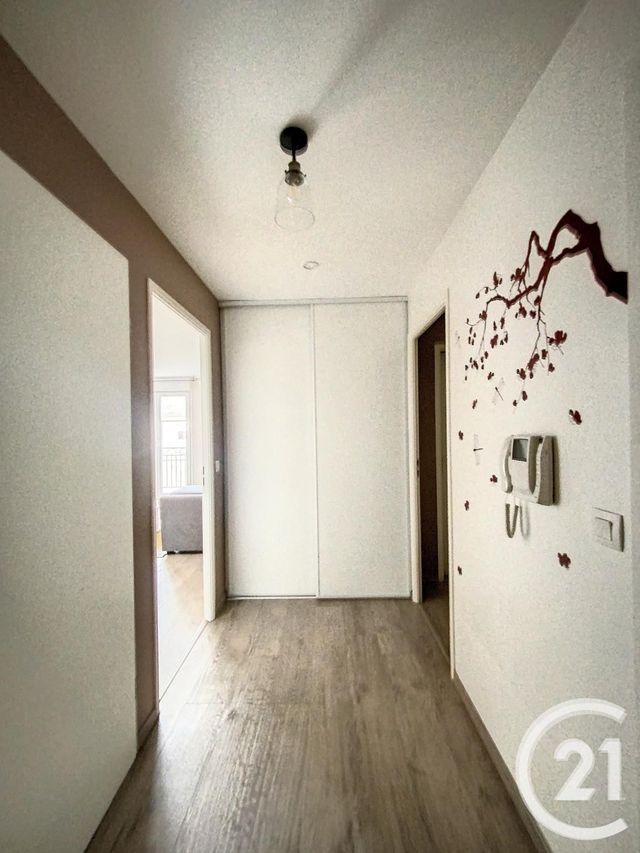 Appartement F3 &agrave; louer - 3 pi&egrave;ces - 74,30 m2 - St Michel Sur Orge - 91 - ILE-DE-FRANCE