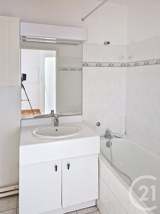 Appartement F3 &agrave; vendre - 3 pi&egrave;ces - 61,16 m2 - Bretigny Sur Orge - 91 - ILE-DE-FRANCE