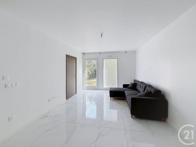 Appartement F2 &agrave; vendre - 2 pi&egrave;ces - 48,16 m2 - Ste Genevieve Des Bois - 91 - ILE-DE-FRANCE