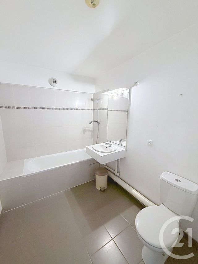 Appartement F2 &agrave; louer - 2 pi&egrave;ces - 53,34 m2 - Bretigny Sur Orge - 91 - ILE-DE-FRANCE