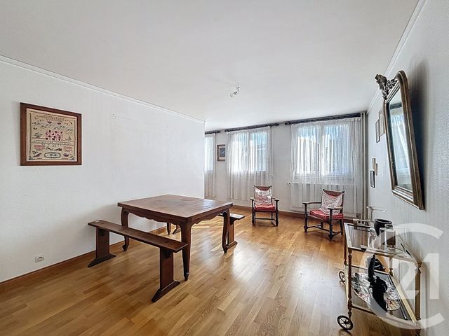 Appartement 5 pièces 87 m² · à Brétigny-sur-Orge · 86,9 m² · 193 000 €