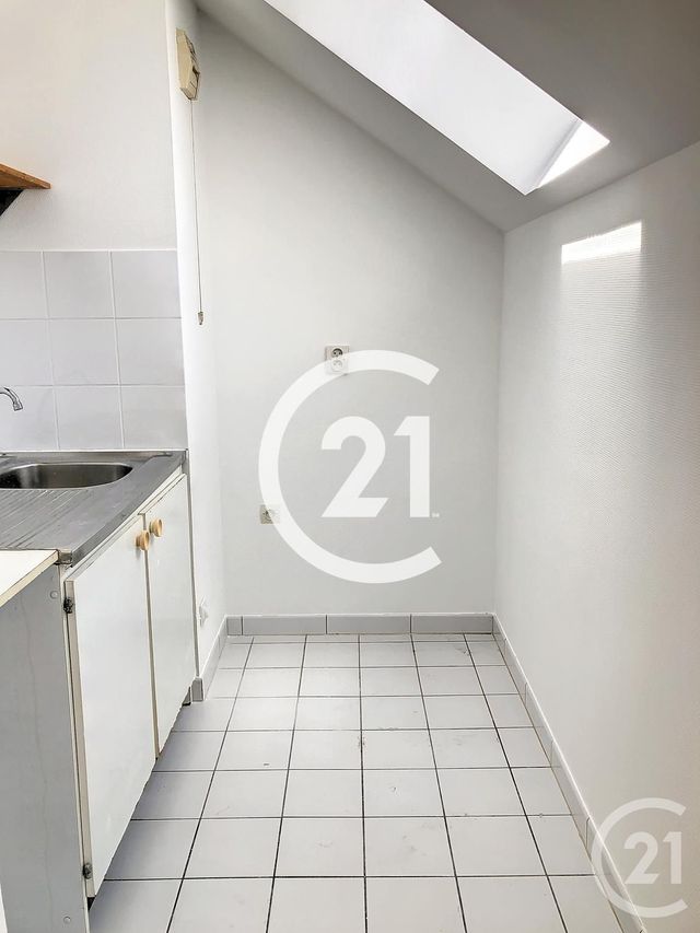 Appartement Studio &agrave; louer - 1 pi&egrave;ce - 25 m2 - Bretigny Sur Orge - 91 - ILE-DE-FRANCE