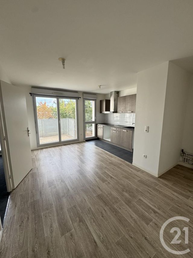 Appartement &agrave; louer - 2 pi&egrave;ces - 38,05 m2 - Bretigny Sur Orge - 91 - ILE-DE-FRANCE