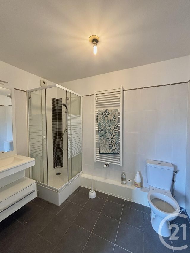 Appartement &agrave; louer - 2 pi&egrave;ces - 38,05 m2 - Bretigny Sur Orge - 91 - ILE-DE-FRANCE