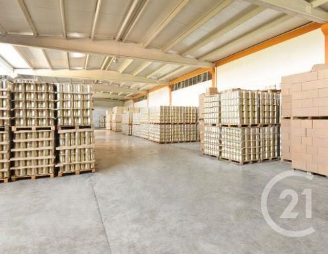 Local commercial à louer - 110.0 m2 - 73 - Savoie