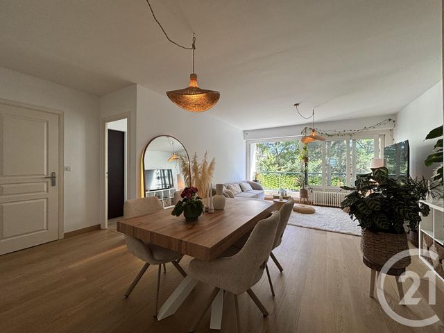 Appartement T3 à vendre - 3 pièces - 74,38 m2 - Cran Gevrier - 74 - RHONE-ALPES