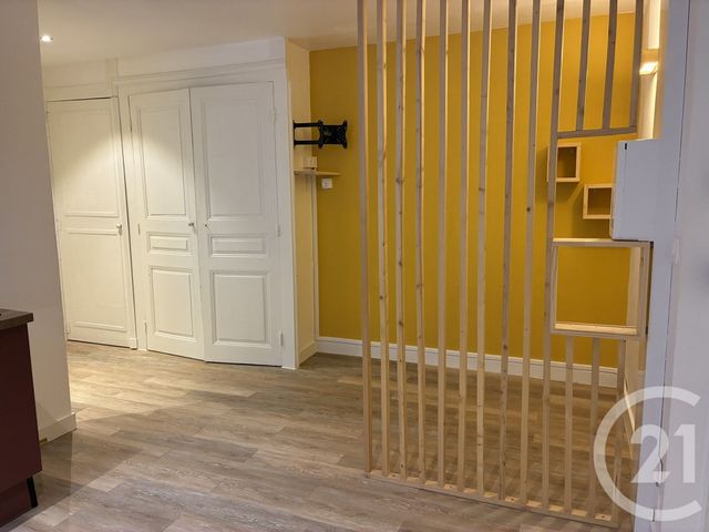 Appartement Studio &agrave; louer - 1 pi&egrave;ce - 20,46 m2 - Belley - 01 - RHONE-ALPES