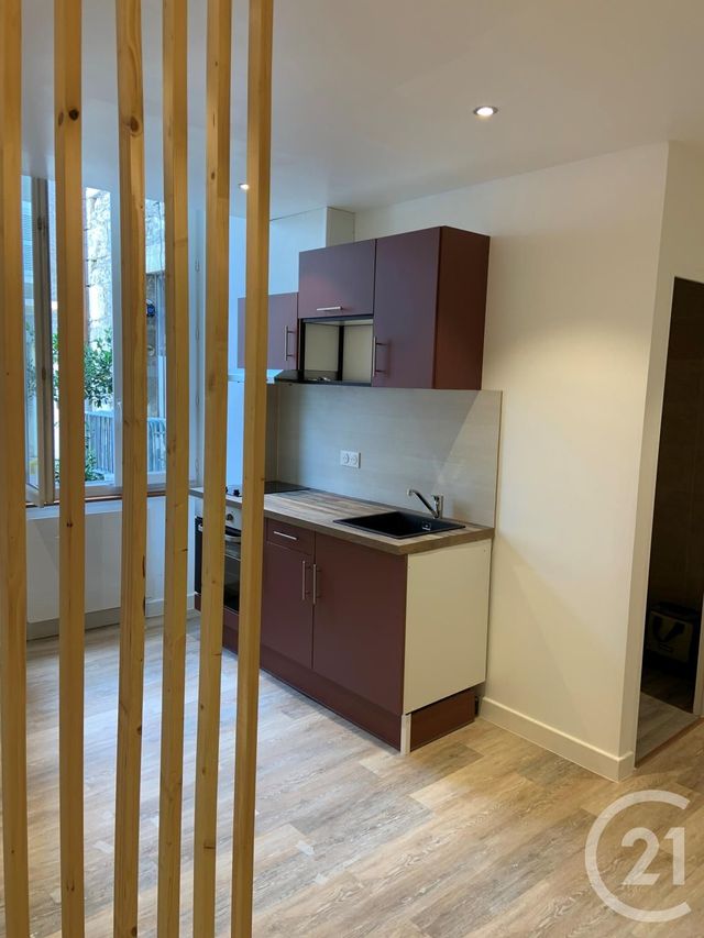 Appartement Studio &agrave; louer - 1 pi&egrave;ce - 20,46 m2 - Belley - 01 - RHONE-ALPES