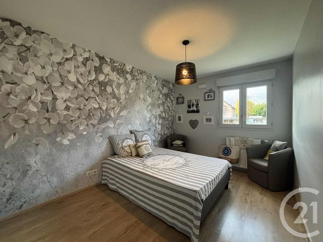 Appartement T3 à vendre - 3 pièces - 67,71 m2 - La Motte Servolex - 73 - RHONE-ALPES