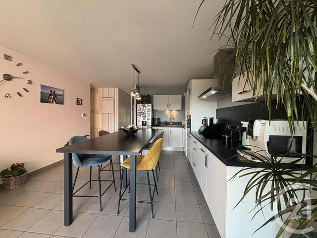 Appartement T3 à vendre - 3 pièces - 67,71 m2 - La Motte Servolex - 73 - RHONE-ALPES