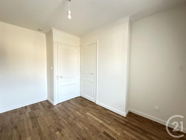 Appartement T3 &agrave; louer - 3 pi&egrave;ces - 49,76 m2 - Aix Les Bains - 73 - RHONE-ALPES
