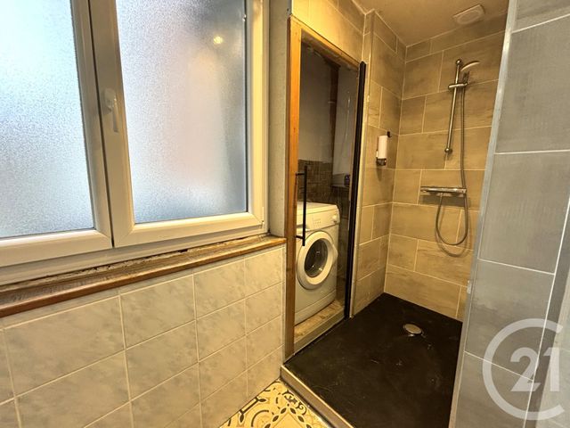 Appartement T2 &agrave; louer - 2 pi&egrave;ces - 48 m2 - Aix Les Bains - 73 - RHONE-ALPES