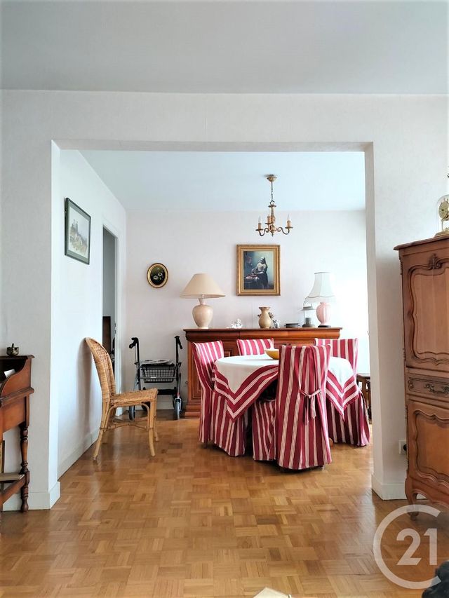 Appartement T3 &agrave; louer - 3 pi&egrave;ces - 77,23 m2 - Aix Les Bains - 73 - RHONE-ALPES