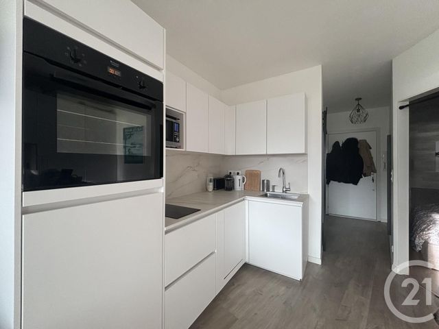 Appartement F1 bis &agrave; vendre - 2 pi&egrave;ces - 30,29 m2 - Aix Les Bains - 73 - RHONE-ALPES