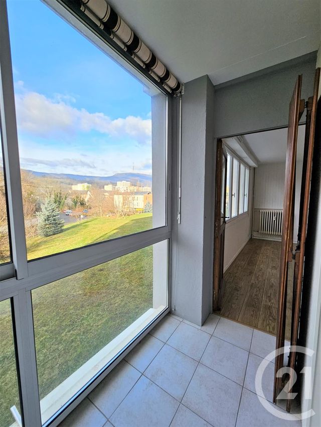 Appartement T3 &agrave; louer - 3 pi&egrave;ces - 63,07 m2 - Chambery - 73 - RHONE-ALPES