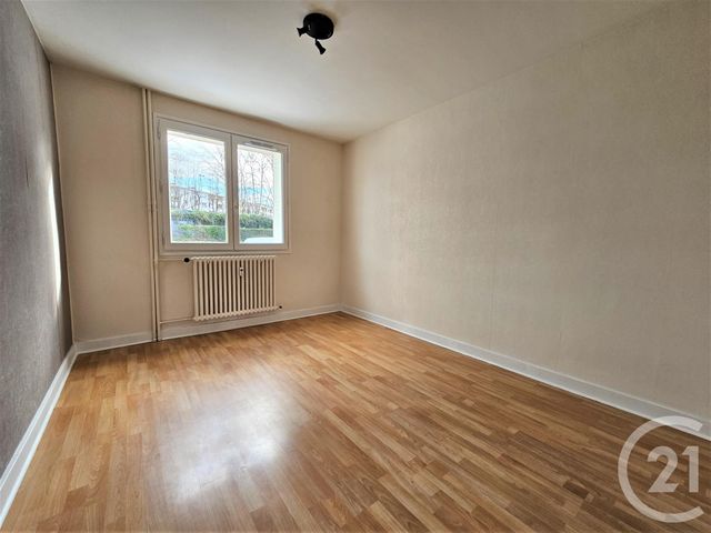 Appartement T3 &agrave; louer - 3 pi&egrave;ces - 63,07 m2 - Chambery - 73 - RHONE-ALPES