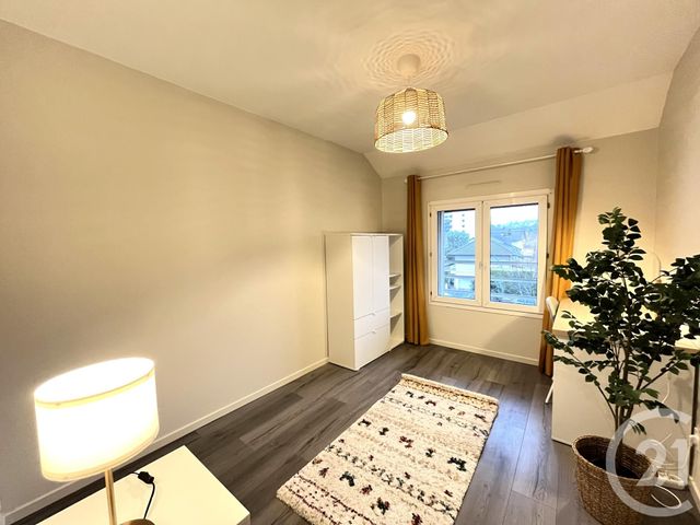 Appartement F4 &agrave; louer - 4 pi&egrave;ces - 76,84 m2 - Barberaz - 73 - RHONE-ALPES
