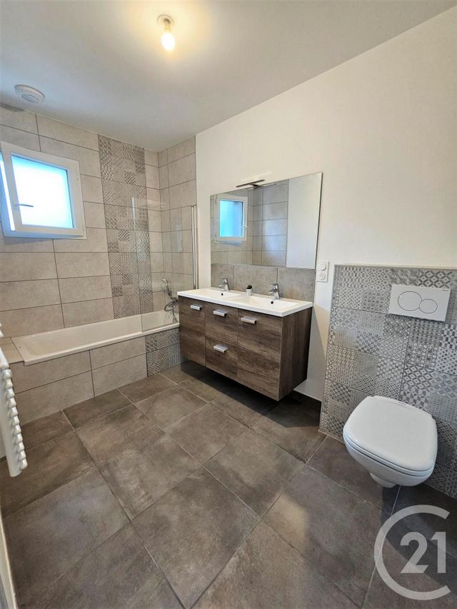 Maison &agrave; louer - 5 pi&egrave;ces - 96,60 m2 - Gresy Sur Aix - 73 - RHONE-ALPES