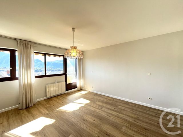 Appartement T3 &agrave; louer - 3 pi&egrave;ces - 69,71 m2 - Aix Les Bains - 73 - RHONE-ALPES