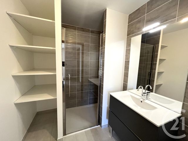 Appartement F2 &agrave; louer - 2 pi&egrave;ces - 49,40 m2 - Aix Les Bains - 73 - RHONE-ALPES