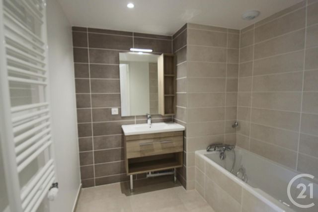 Appartement F4 &agrave; louer - 4 pi&egrave;ces - 87,80 m2 - Brison St Innocent - 73 - RHONE-ALPES