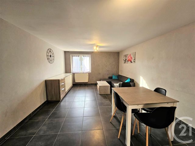Appartement F3 &agrave; louer - 3 pi&egrave;ces - 48,21 m2 - Sonnaz - 73 - RHONE-ALPES