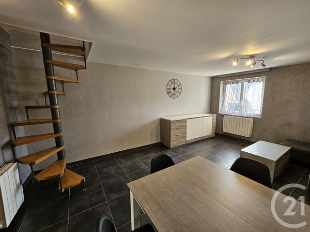 Appartement F3 &agrave; louer - 3 pi&egrave;ces - 48,21 m2 - Sonnaz - 73 - RHONE-ALPES