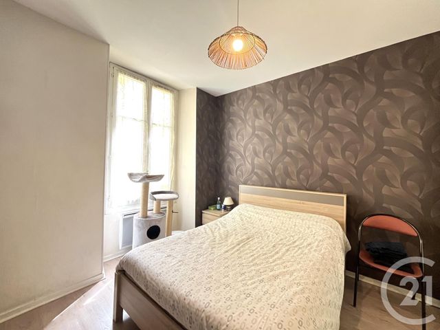 Appartement T3 &agrave; louer - 2 pi&egrave;ces - 51,14 m2 - Aix Les Bains - 73 - RHONE-ALPES