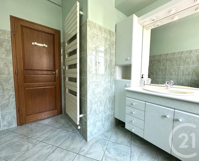 Appartement F2 &agrave; louer - 2 pi&egrave;ces - 59,88 m2 - Aix Les Bains - 73 - RHONE-ALPES