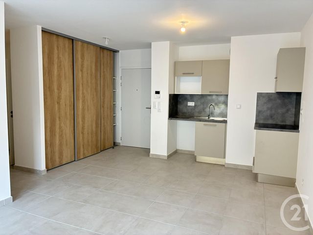 Appartement T3 &agrave; louer - 3 pi&egrave;ces - 61,47 m2 - Aix Les Bains - 73 - RHONE-ALPES