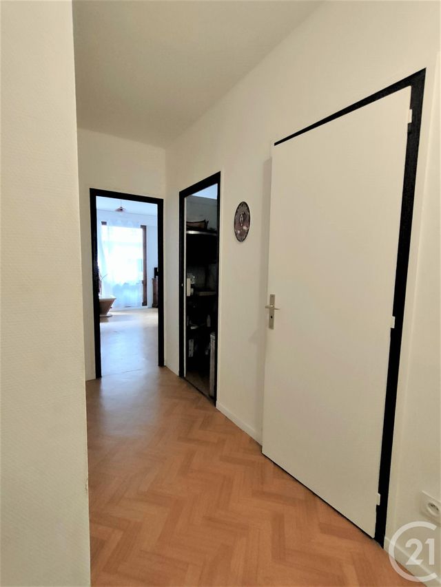 Appartement T1 &agrave; louer - 1 pi&egrave;ce - 30,07 m2 - Aix Les Bains - 73 - RHONE-ALPES