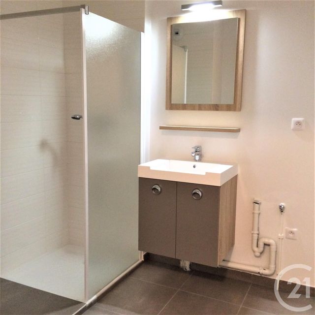 Appartement F3 &agrave; louer - 3 pi&egrave;ces - 61 m2 - Aix Les Bains - 73 - RHONE-ALPES