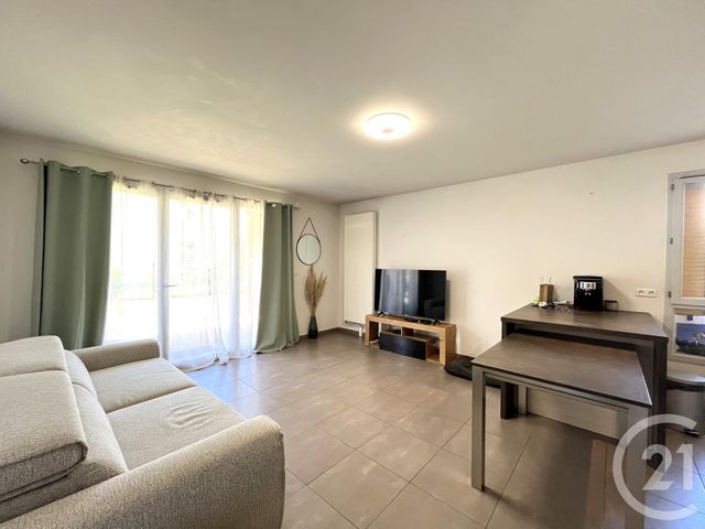 Appartement F3 &agrave; louer - 3 pi&egrave;ces - 61 m2 - Aix Les Bains - 73 - RHONE-ALPES