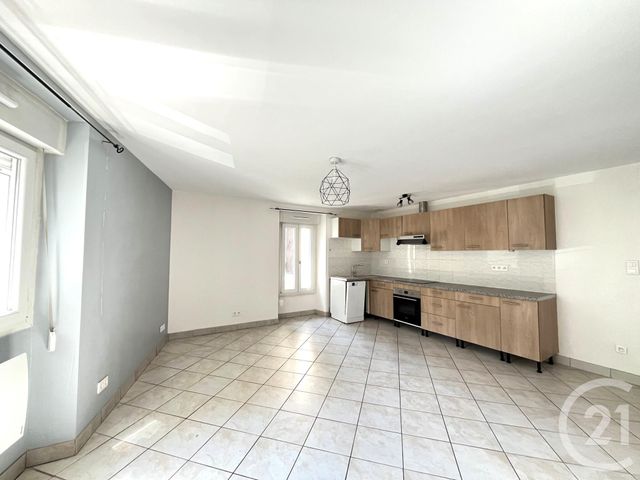 Appartement &agrave; louer - 3 pi&egrave;ces - 51,20 m2 - Aix Les Bains - 73 - RHONE-ALPES