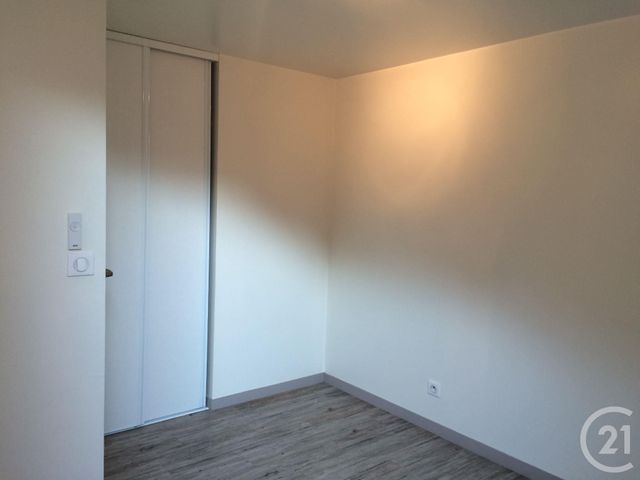 Appartement T3 &agrave; louer - 3 pi&egrave;ces - 36,71 m2 - Aix Les Bains - 73 - RHONE-ALPES