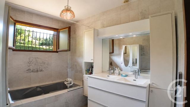 Maison &agrave; vendre - 5 pi&egrave;ces - 139,25 m2 - Voglans - 73 - RHONE-ALPES