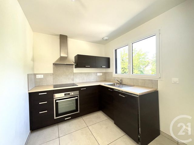 Appartement F3 bis &agrave; louer - 4 pi&egrave;ces - 76 m2 - Aix Les Bains - 73 - RHONE-ALPES