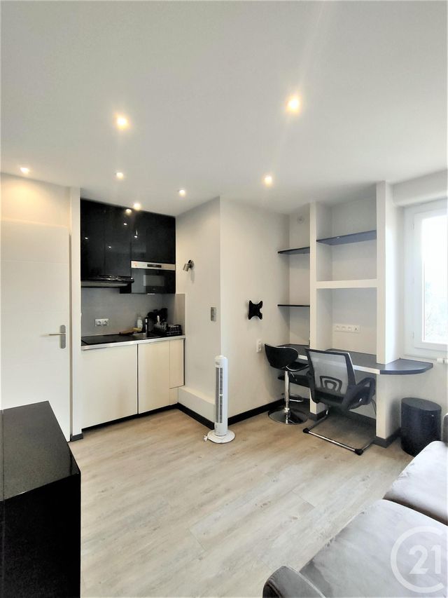 Appartement Studio &agrave; louer - 1 pi&egrave;ce - 16,10 m2 - Chambery - 73 - RHONE-ALPES