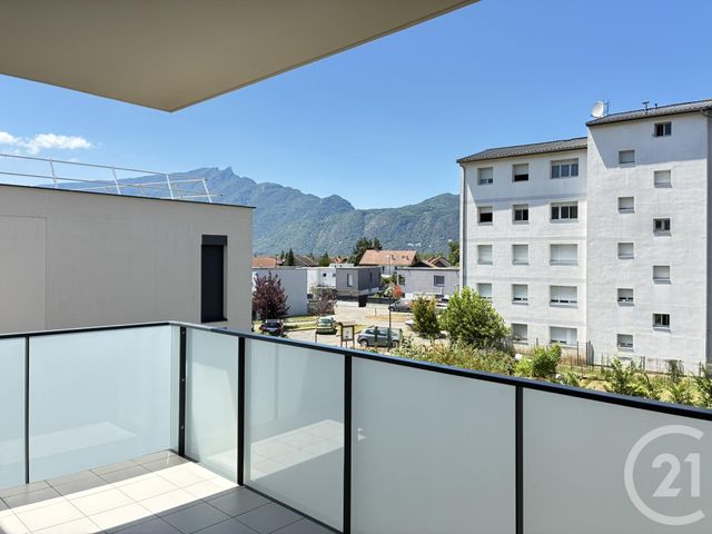 Appartement T3 &agrave; louer - 3 pi&egrave;ces - 65,40 m2 - Aix Les Bains - 73 - RHONE-ALPES