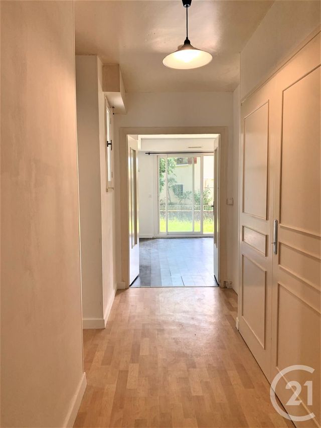 Appartement T2 &agrave; louer - 2 pi&egrave;ces - 55,58 m2 - Aix Les Bains - 73 - RHONE-ALPES