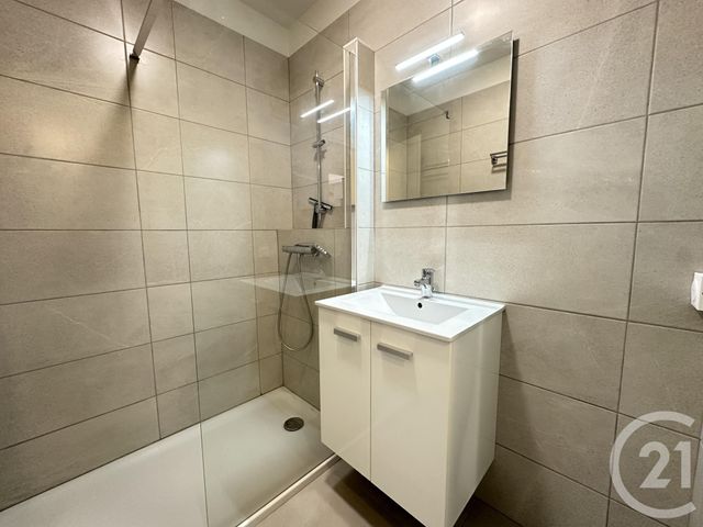 Appartement T1 &agrave; louer - 1 pi&egrave;ce - 30,57 m2 - Aix Les Bains - 73 - RHONE-ALPES