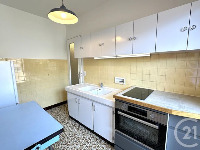 Appartement T1 &agrave; louer - 1 pi&egrave;ce - 30,57 m2 - Aix Les Bains - 73 - RHONE-ALPES