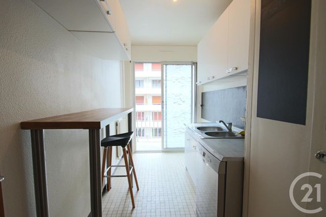Appartement T3 &agrave; louer - 3 pi&egrave;ces - 71,27 m2 - Aix Les Bains - 73 - RHONE-ALPES