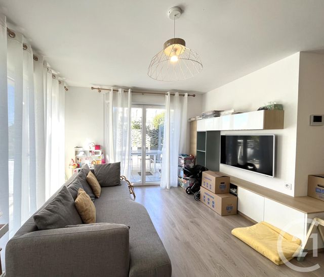 Appartement F3 &agrave; louer - 3 pi&egrave;ces - 63,60 m2 - Drumettaz Clarafond - 73 - RHONE-ALPES