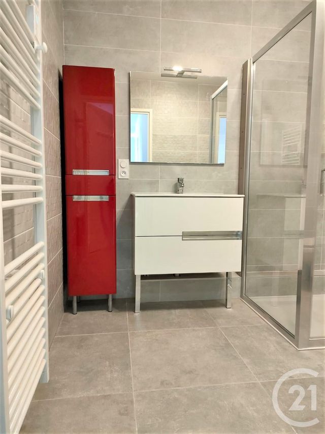 Appartement T2 &agrave; louer - 2 pi&egrave;ces - 54,60 m2 - St Alban Leysse - 73 - RHONE-ALPES