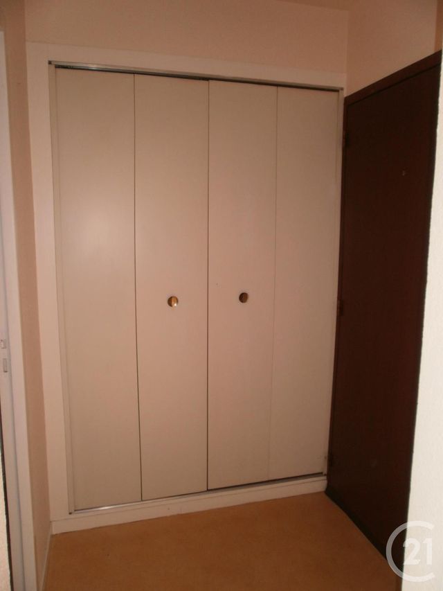 Appartement F1 à louer - 1 pièce - 31 m2 - St Pierre Du Mont - 40 - AQUITAINE