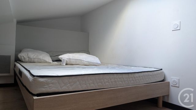 Appartement Duplex à louer - 2 pièces - 18 m2 - Mont De Marsan - 40 - AQUITAINE