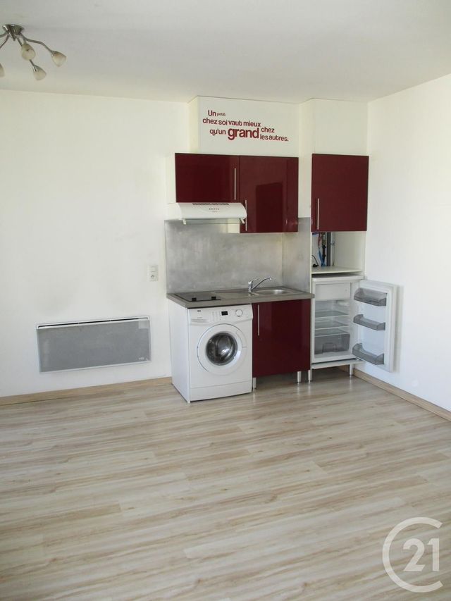 Appartement T1 &agrave; louer - 1 pi&egrave;ce - 27 m2 - Mont De Marsan - 40 - AQUITAINE